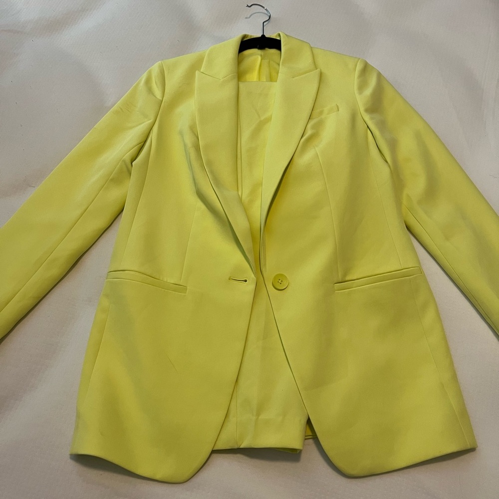 Express pant suit